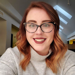 Meet your Posher, Nicole